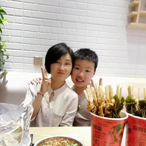 (旅行串串游戏攻略)穿越时空的乐趣尽在旅行串串手游，开启一段全新的冒险之旅