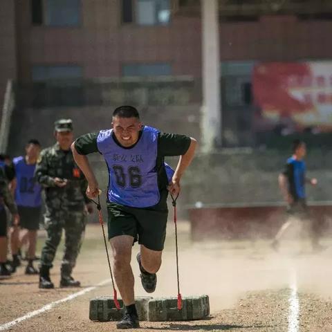 在困境中孤独求生:有没有人放我出去的心声与反思 在困境中孤独求生:有没有人放我出去的心声与反思