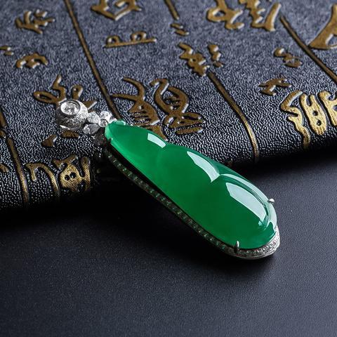 深入探索:绿色玉石的种类、价值及鉴别方法——主要以祖母绿和翡翠为例 深入探索:绿色玉石的种类、价值及鉴别方法——主要以祖母绿和翡翠为例