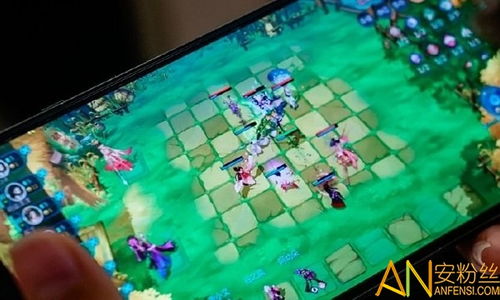 详细解读指尖自走棋角色介绍:打破传统棋类游戏的创新设计和独特竞技性 详细解读指尖自走棋角色介绍:打破传统棋类游戏的创新设计和独特竞技性